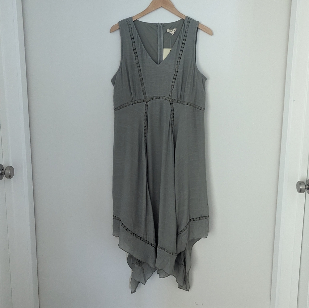 Kings Road. Size XL. Green dress